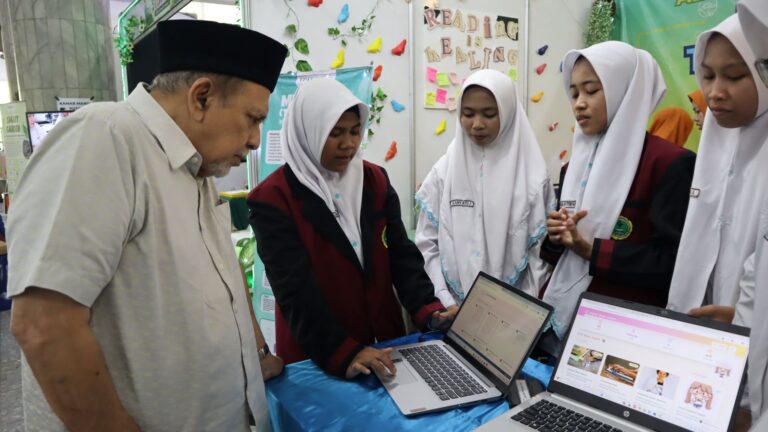 SMK Al-Irsyad Luncurkan Time to Reading untuk Membangun Budaya Membaca