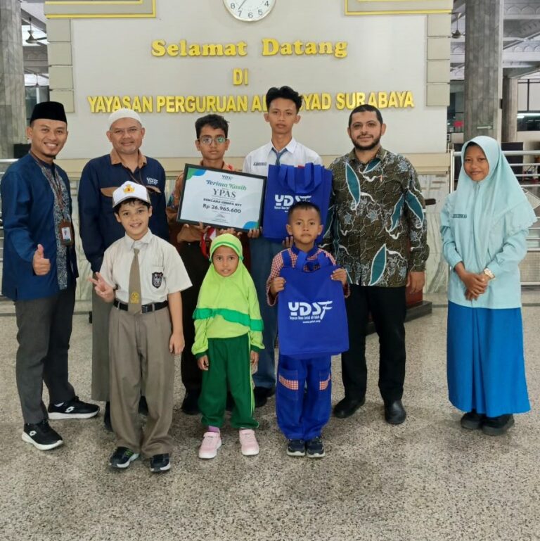 Dari Kepedulian Menjadi Kebiasaan: Keluarga Besar YPAS Salurkan Bantuan untuk Korban Gempa NTT